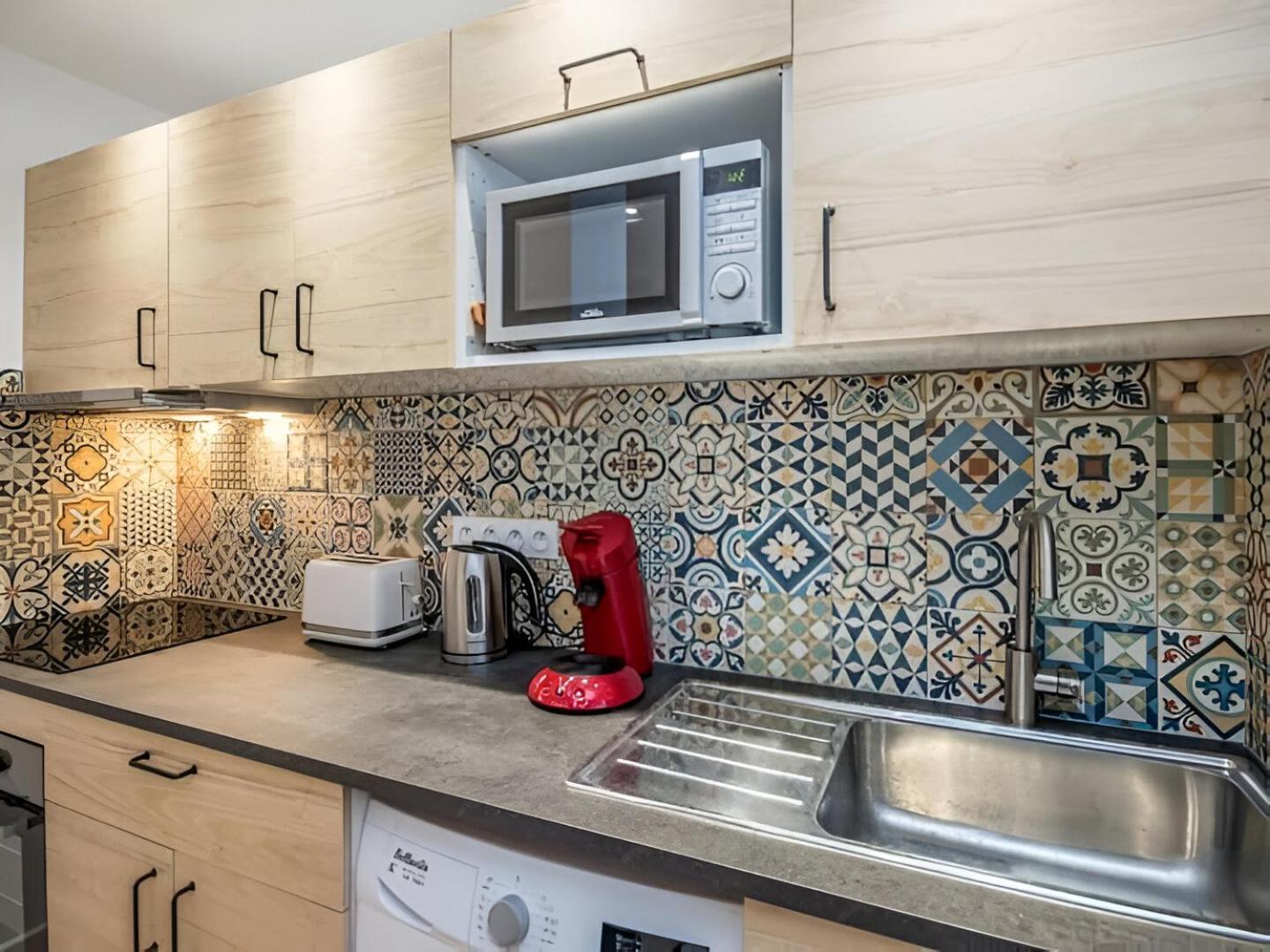 Ferienwohnung Le Refuge Urbain - Port A 2 Pas & Animaux Acceptes Toulon Exterior foto